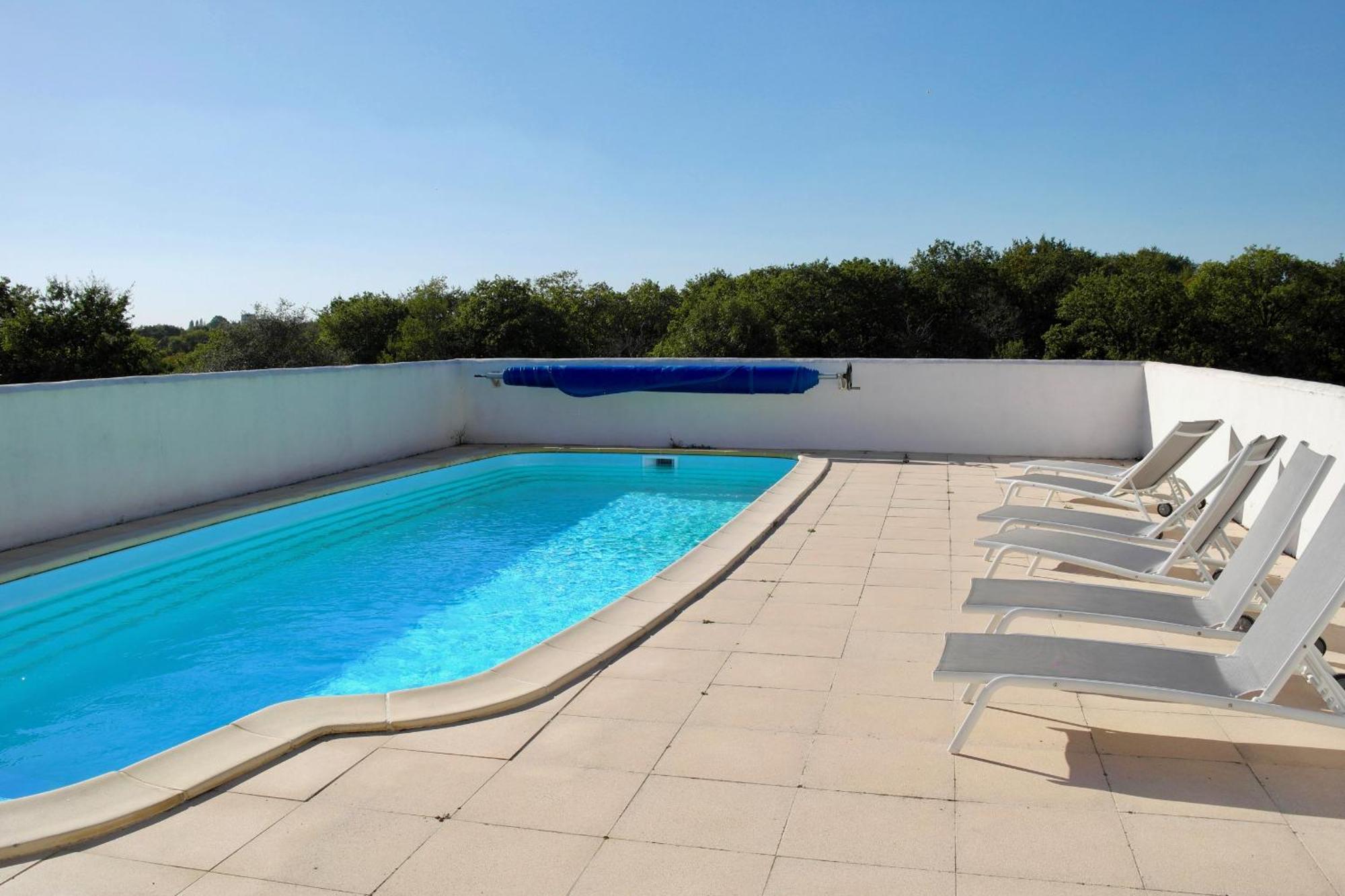 Maison De Campagne Pour 6 Avec Piscine Commequiers Luaran gambar