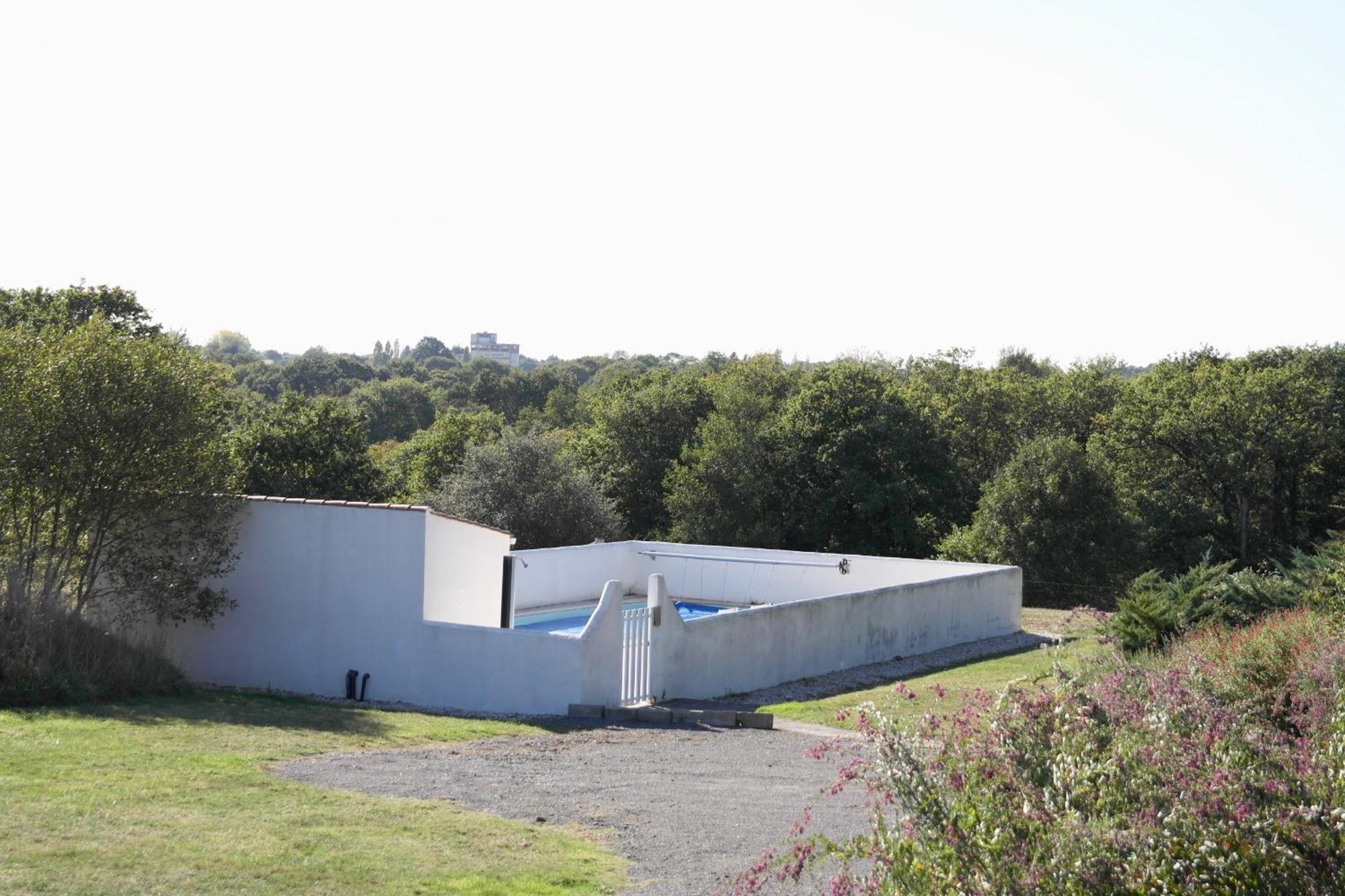 Maison De Campagne Pour 6 Avec Piscine Commequiers Luaran gambar