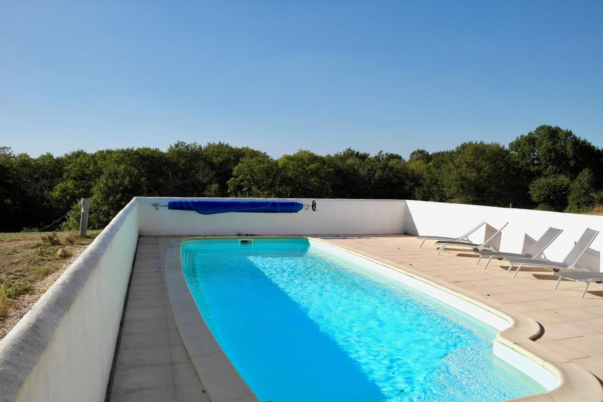 Maison De Campagne Pour 6 Avec Piscine Commequiers Luaran gambar