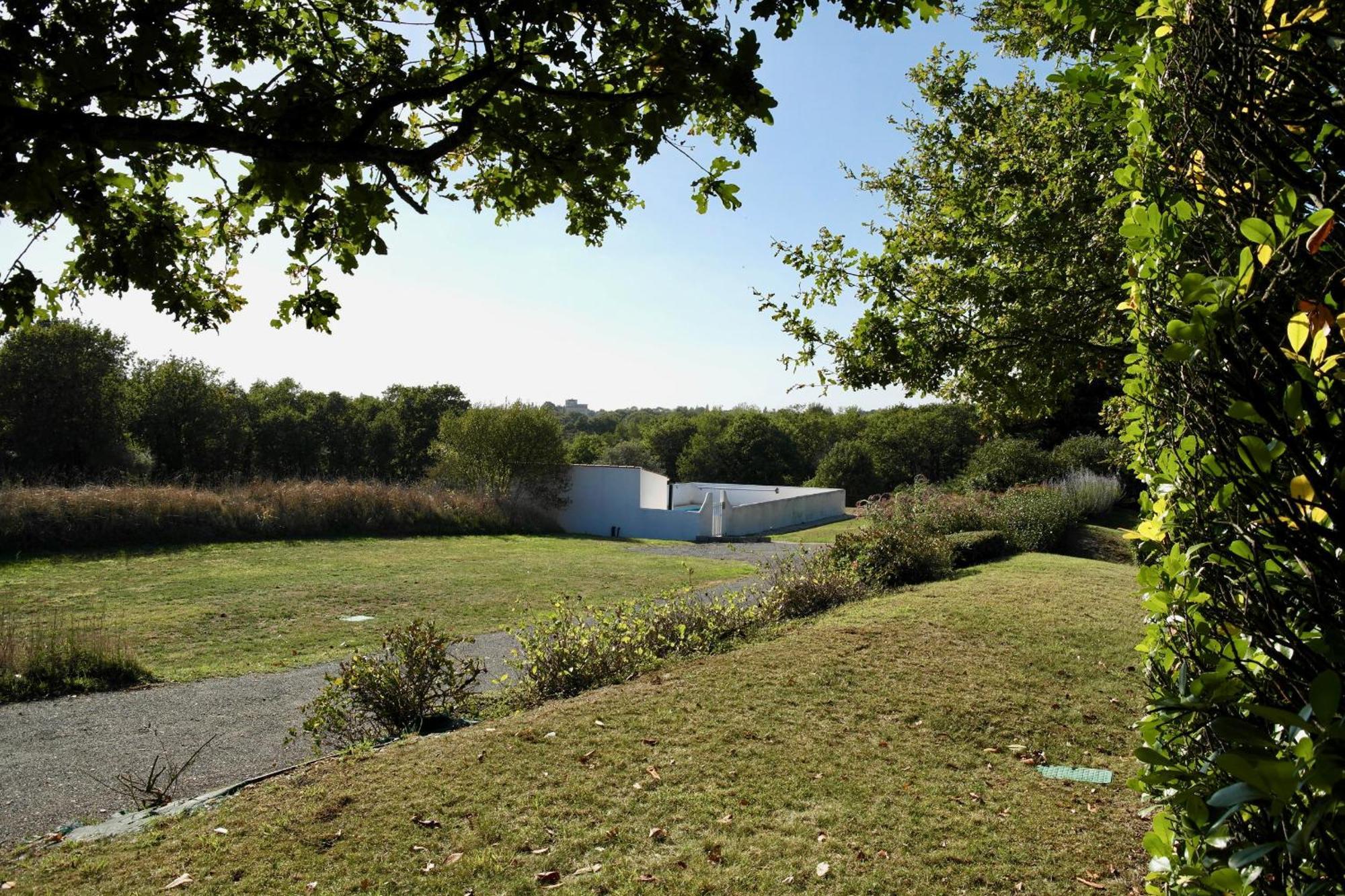 Maison De Campagne Pour 6 Avec Piscine Commequiers Luaran gambar